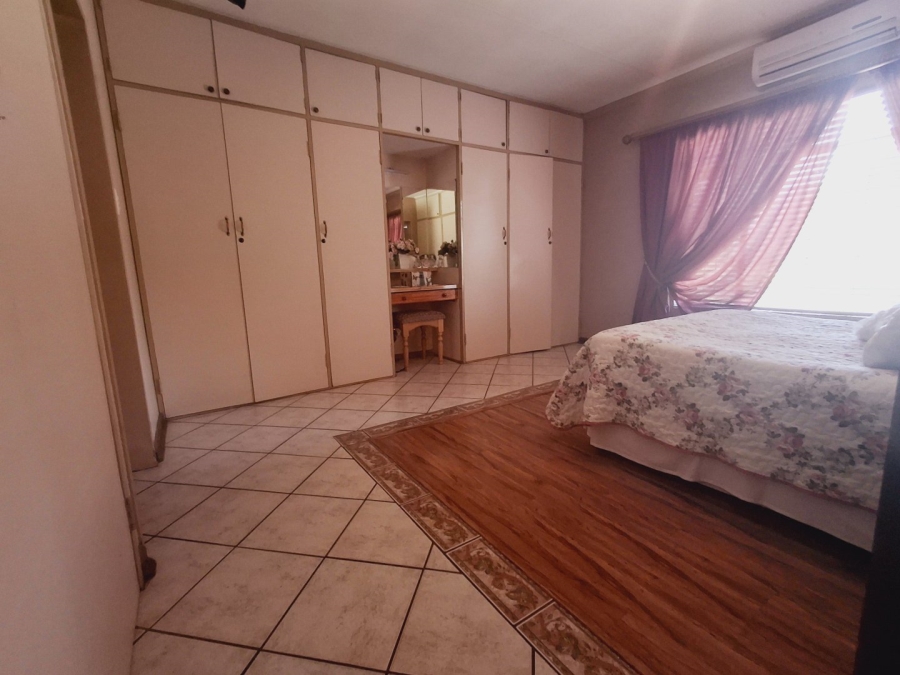 4 Bedroom Property for Sale in Vaalpark Free State